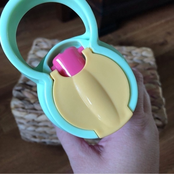 Pink Unicorn flip top water bottle - Picture 3 of 4